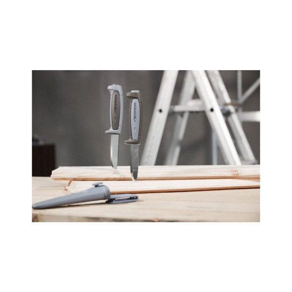Nůž outdoorový s pevnou čepelí MORAKNIV Basic 546 Stainelss Steel - šedý