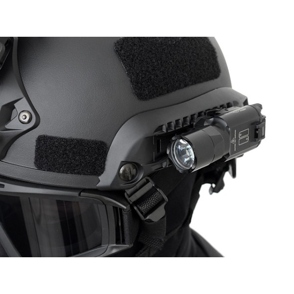 Helma 8FIELDS Ultra Light Spec-Ops Mich High-Cut - černá