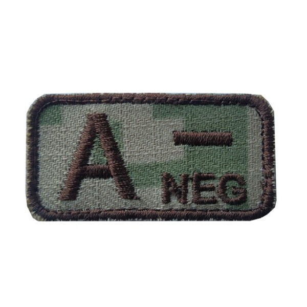 Nášivka označení krevní skupiny A-NEG se SZ - digital poušť