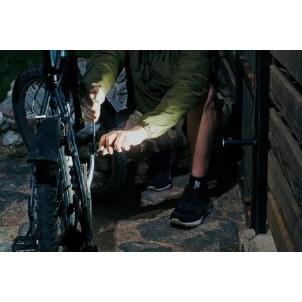 Svítilna ruční LED ARMYTEK Prime C2 Magnet USB - nabíjecí